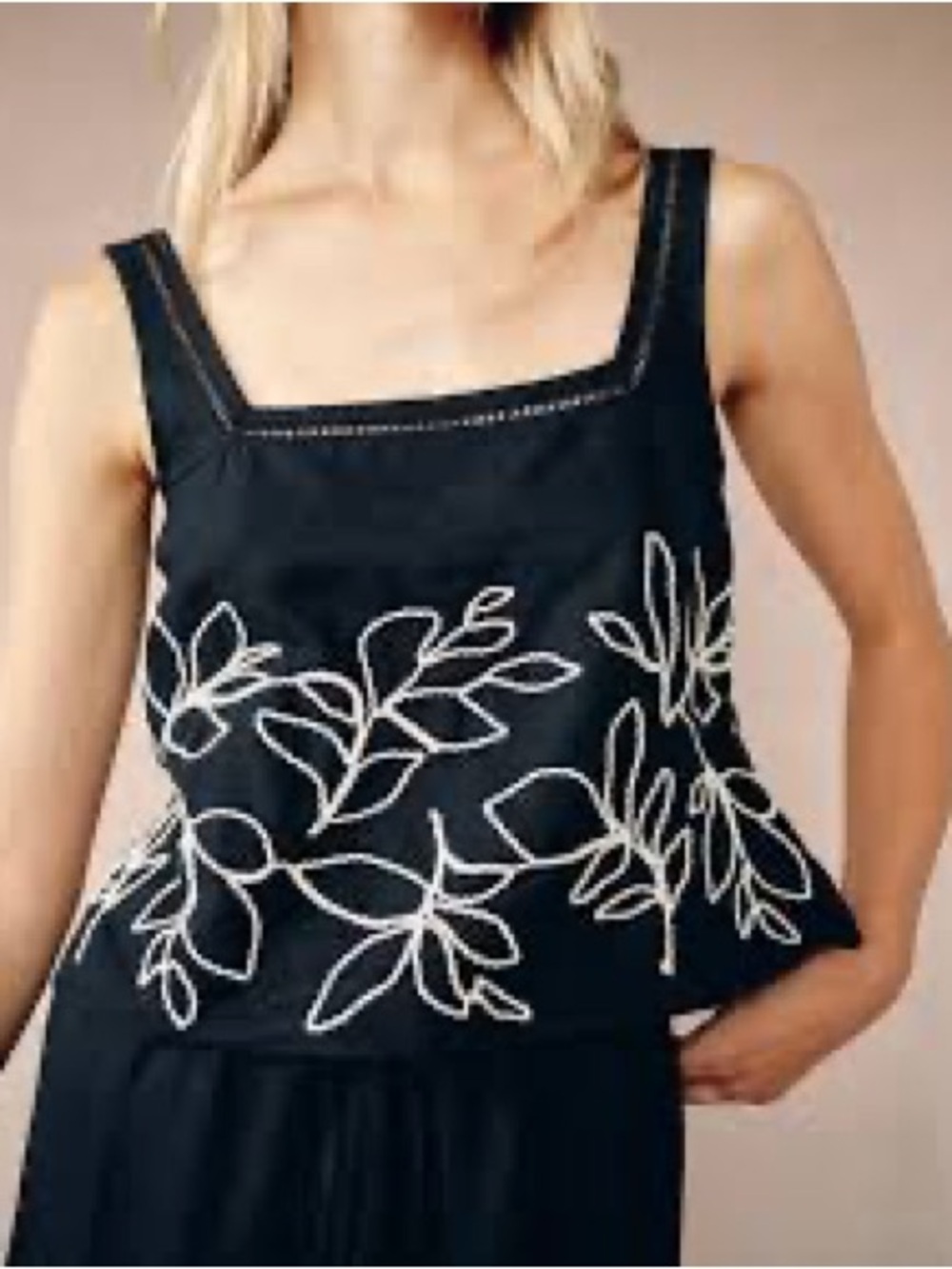 Bella Dahl Black Square-Neck Camisole with Cream Floral Stitching